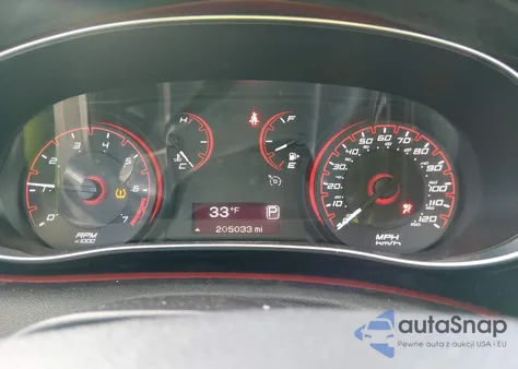 2015 Dodge Dart Sxt z USA, uszkodzony, nr VIN 1C3CDFBB1FD286501